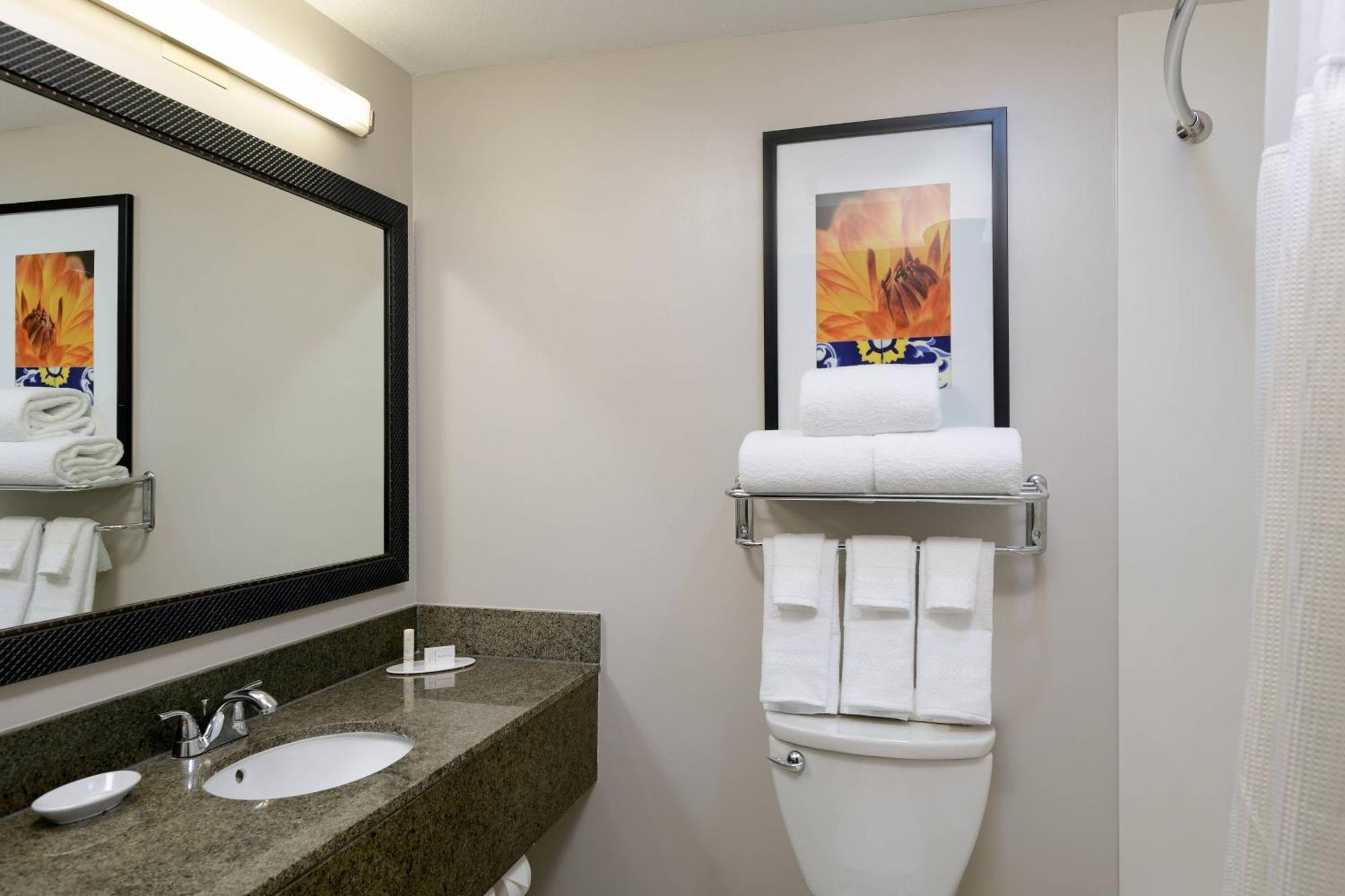 Fairfield Inn & Suites San Diego Old Town Extérieur photo