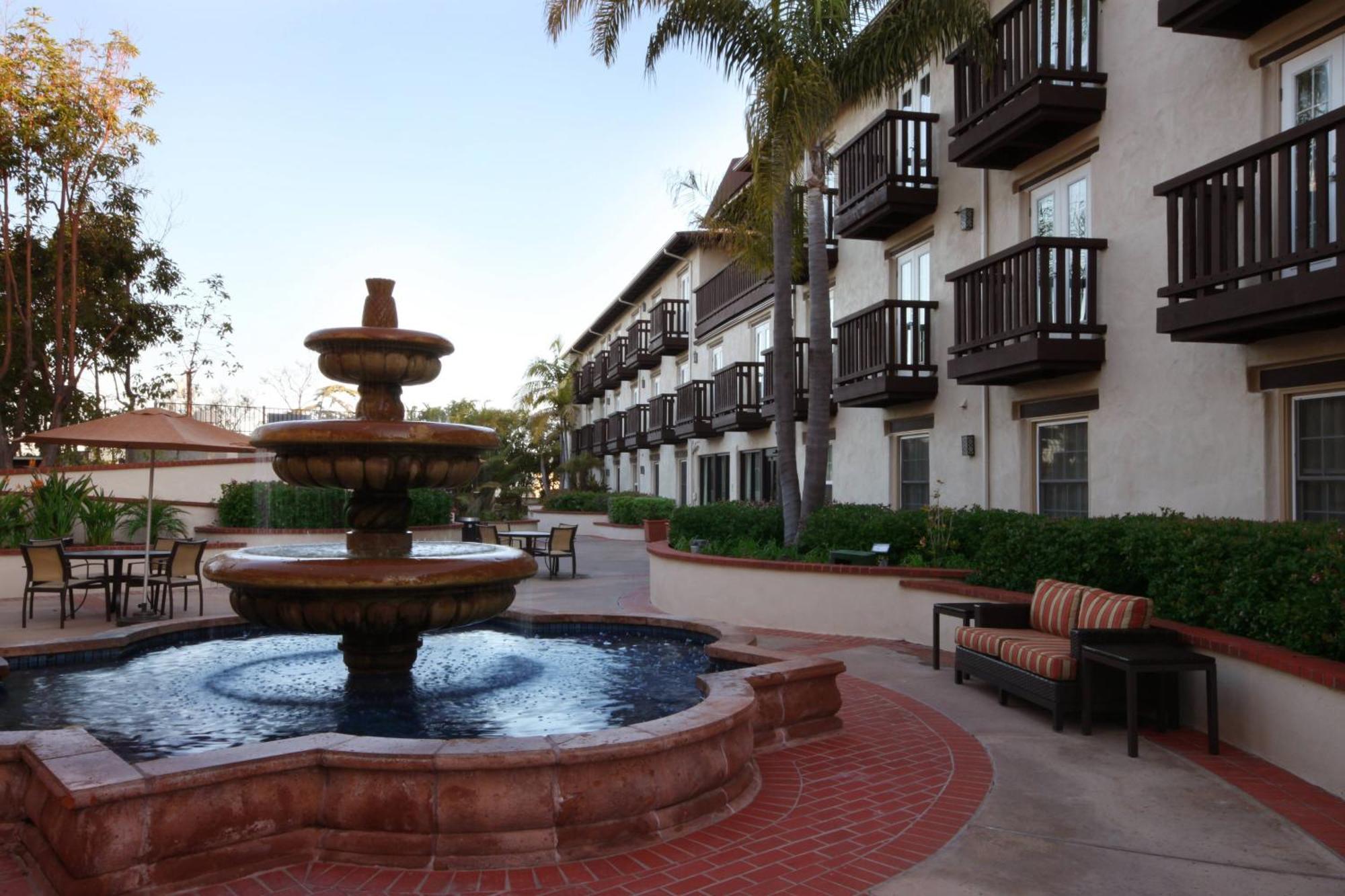 Fairfield Inn & Suites San Diego Old Town Extérieur photo
